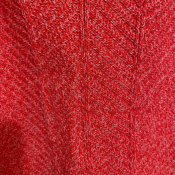 Express knit sweater size medium - Picture 3 of 7